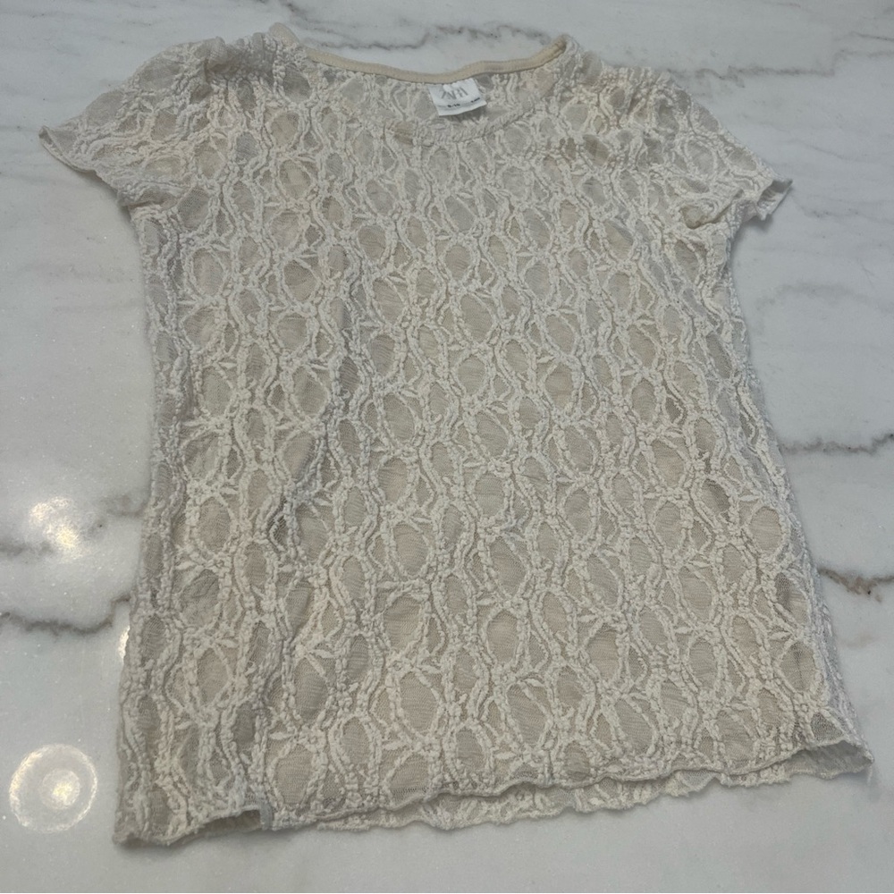 Zara Girls Size 9-10 Kids Cream Colored Lace Lined Short Sleeve Top